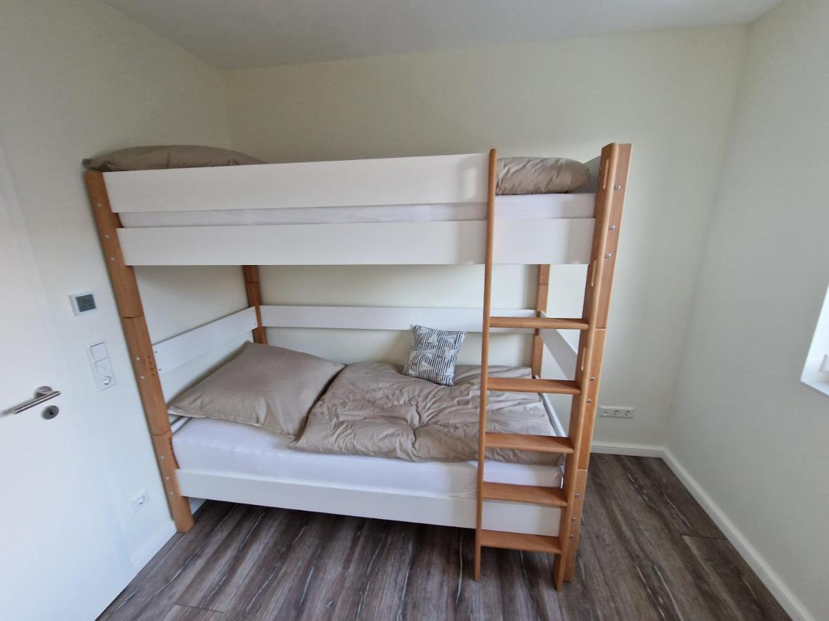 Apartment Nahe Meyer Werft In Ostfriesland Mit Kueche & Netflix Westoverledingen Luaran gambar